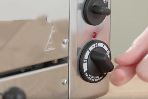 electric-toaster-timer-switch.jpg electric-toaster-timer-switch.jpg